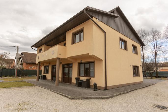 Pansion San Hotell Bihać Exteriör bild